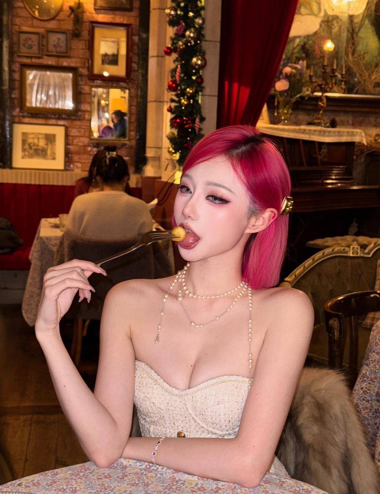 只有把嘴巴管好 體重秤上的數字才能往下掉!